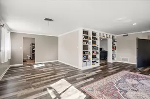 1005 Logansport St, Nacogdoches, TX 75961 - Photo 4