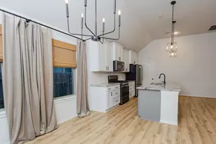 15655 Baronial Castle Dr, Humble, TX 77346 - Photo 16