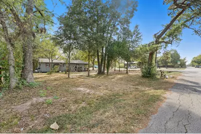 801 Avenue H, Conroe, TX 77301 - Photo 6