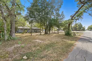 801 Avenue H, Conroe, TX 77301 - Photo 6