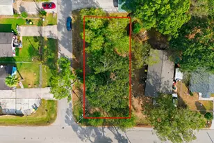 801 Avenue H, Conroe, TX 77301 - Photo 2