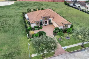 1019 Grand Estates Dr, Richmond, TX 77469 - Photo 8