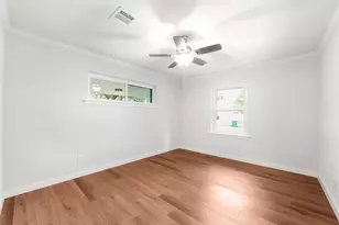 4309 Stillbrooke Dr, Houston, TX 77035 - Photo 24