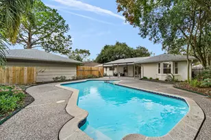 4309 Stillbrooke Dr, Houston, TX 77035 - Photo 2