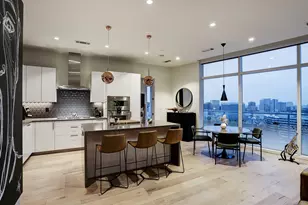 4521 San Felipe St, Houston, TX 77027 - Photo 8