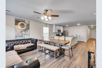 10643 Red Orchid Drive, Houston, TX 77016 - Photo 10