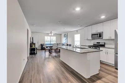 10643 Red Orchid Drive, Houston, TX 77016 - Photo 6