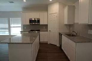 803 Stoney Pt Ln, Dayton, TX 77535 - Photo 4