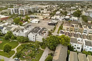 821 Lester St, Houston, TX 77007 - Photo 34