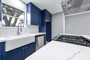 3610 Brier Gardens Dr, Houston, TX 77082 - Photo 8