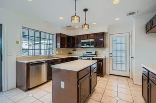 9210 Havencrest Dr, Houston, TX 77083 - Photo 8