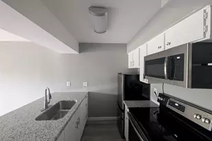 10110 Forum W Dr, Houston, TX 77036 - Photo 2