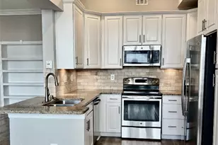 5353 Memorial Dr, Houston, TX 77007 - Photo 2