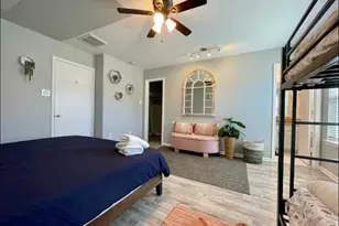 13131 Dawn Hollow Ln, Houston, TX 77072 - Photo 18