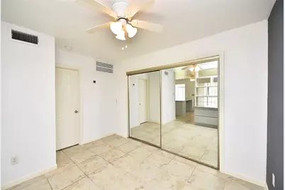 1311 Antoine Drive #136, Houston, TX 77055 - Photo 4