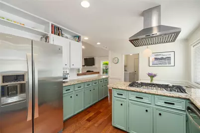 3030 Manila Lane, Houston, TX 77043 - Photo 14