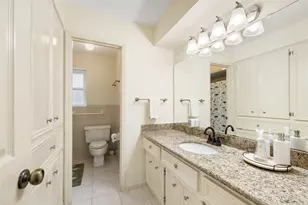 3030 Manila Ln, Houston, TX 77043 - Photo 24