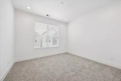 1826 W Tidwell Road, Houston, TX 77091 - Photo 32