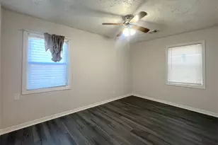 13701 Texarkana St, Houston, TX 77015 - Photo 10