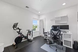 1925 Shearn St, Houston, TX 77007 - Photo 40