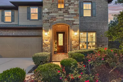 18 Shire Glen Place, The Woodlands, TX 77354 - Photo 2