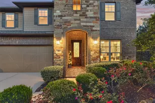 18 Shire Glen Pl, The Woodlands, TX 77354 - Photo 2