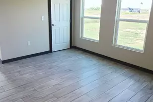 705 Rd 5812, Cleveland, TX 77327 - Photo 12