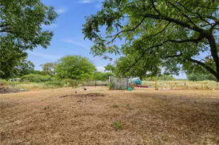 1706 W Frank St, Grand Saline, TX 75140 - Photo 36