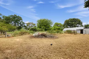 1706 W Frank St, Grand Saline, TX 75140 - Photo 32