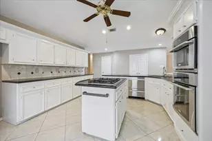 306 Champions Colony III, Houston, TX 77069 - Photo 12