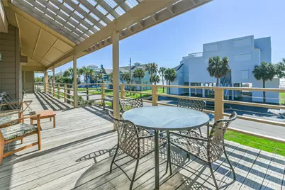 18418 E De Vaca Lane, Galveston, TX 77554 - Photo 4