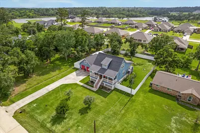 4424 Country Club Drive, Dickinson, TX 77539 - Photo 2