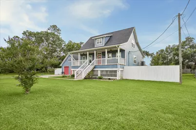 4424 Country Club Drive, Dickinson, TX 77539 - Photo 4