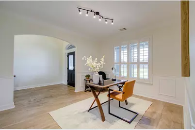 14018 Hawthorne Circle, Mont Belvieu, TX 77523 - Photo 4