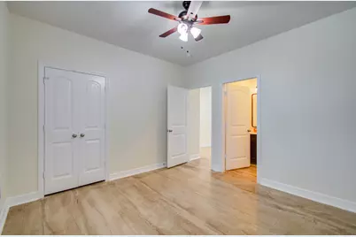 14018 Hawthorne Circle, Mont Belvieu, TX 77523 - Photo 24