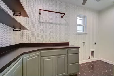 14018 Hawthorne Circle, Mont Belvieu, TX 77523 - Photo 16