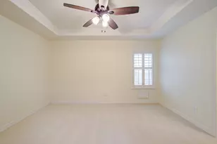 14018 Hawthorne Cir, Mont Belvieu, TX 77523 - Photo 30