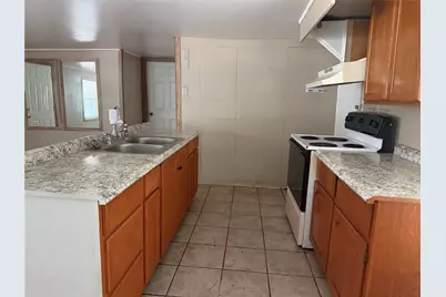 5912 Skylane Drive, Montgomery, TX 77316 - Photo 4
