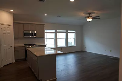 10703 Crockett Meadows Boulevard, Conroe, TX 77306 - Photo 4