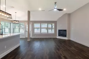 1458 River Oaks Dr, Huntsville, TX 77340 - Photo 14