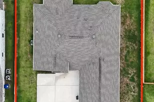 1458 River Oaks Dr, Huntsville, TX 77340 - Photo 4