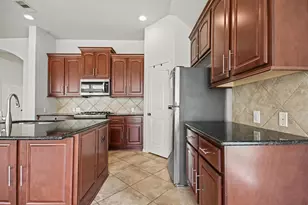 2701 Green Mountain Dr, Pearland, TX 77584 - Photo 14