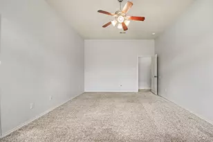 2701 Green Mountain Dr, Pearland, TX 77584 - Photo 24