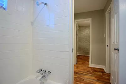 1419 Hawthorne #14, Houston, TX 77006 - Photo 12