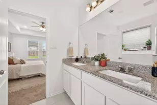 8018 Royal Palm Dr, Fulshear, TX 77441 - Photo 26