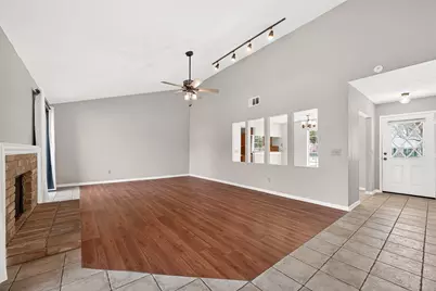 3111 E Heatherock Circle, Sugar Land, TX 77479 - Photo 12