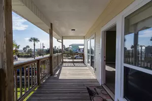 1003 Commodore Dr, Galveston, TX 77554 - Photo 6