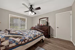 2002 Crestwood Dr, Richmond, TX 77469 - Photo 34