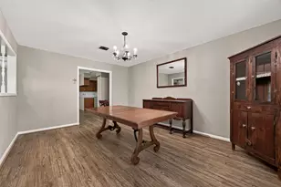 2002 Crestwood Dr, Richmond, TX 77469 - Photo 8