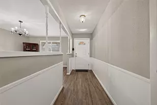 2002 Crestwood Dr, Richmond, TX 77469 - Photo 6